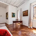 Spanishsteps Luxury Apartment